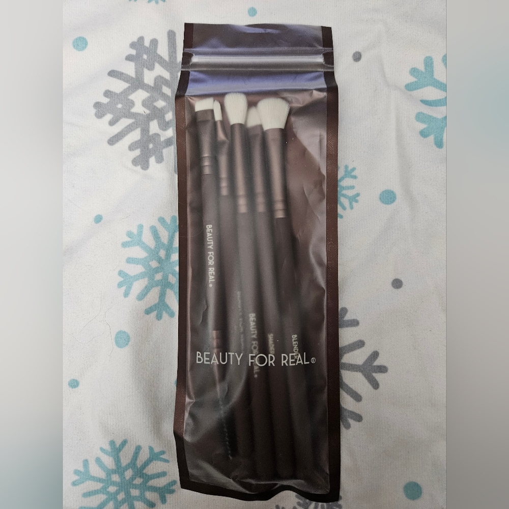 NEW - Beauty For Real Brushes